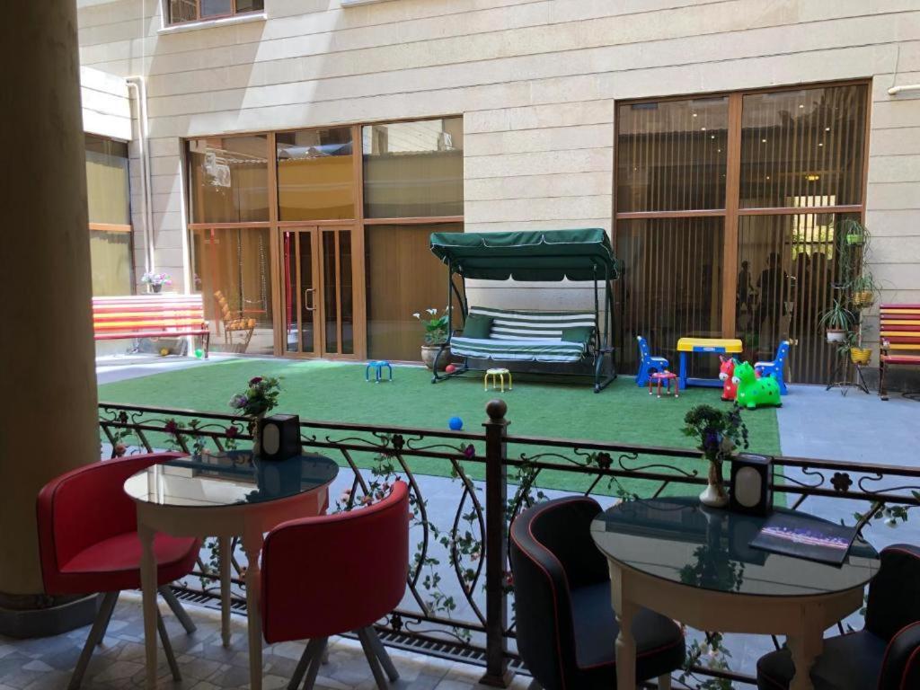 Hotel California Boutique Erivan Exterior foto